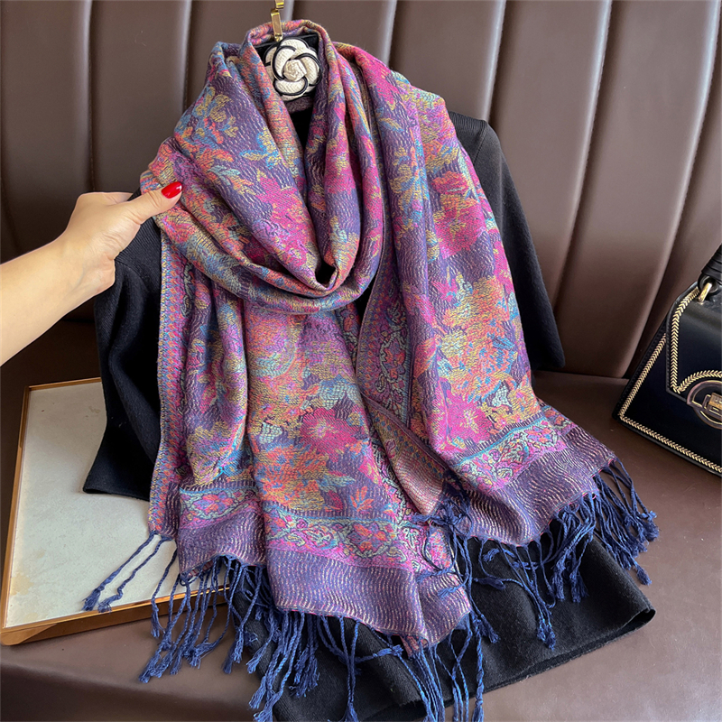 Luxury Embroidery Cashmere Win - Women'S Fashion Poncho incelemesi ve fiyatı