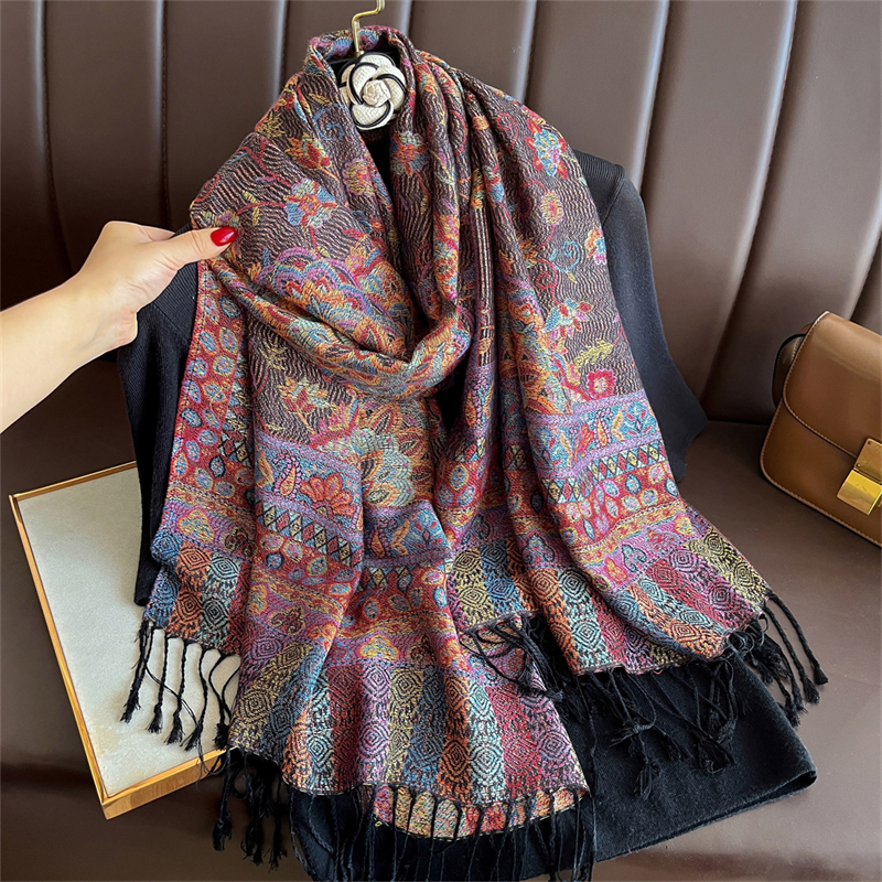 Luxury Embroidery Cashmere Win - Women'S Fashion Poncho incelemesi ve fiyatı
