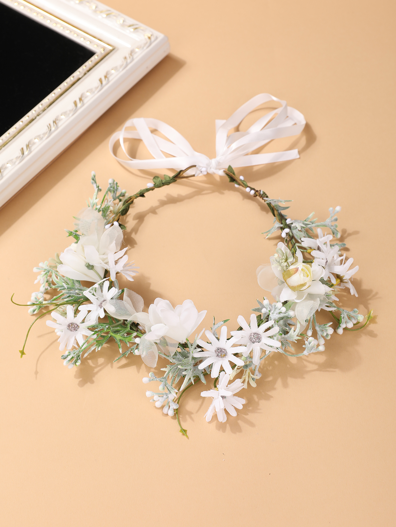 Pure White Flower Handmade Wre - Women Fashion Photoshoot incelemesi ve fiyatı