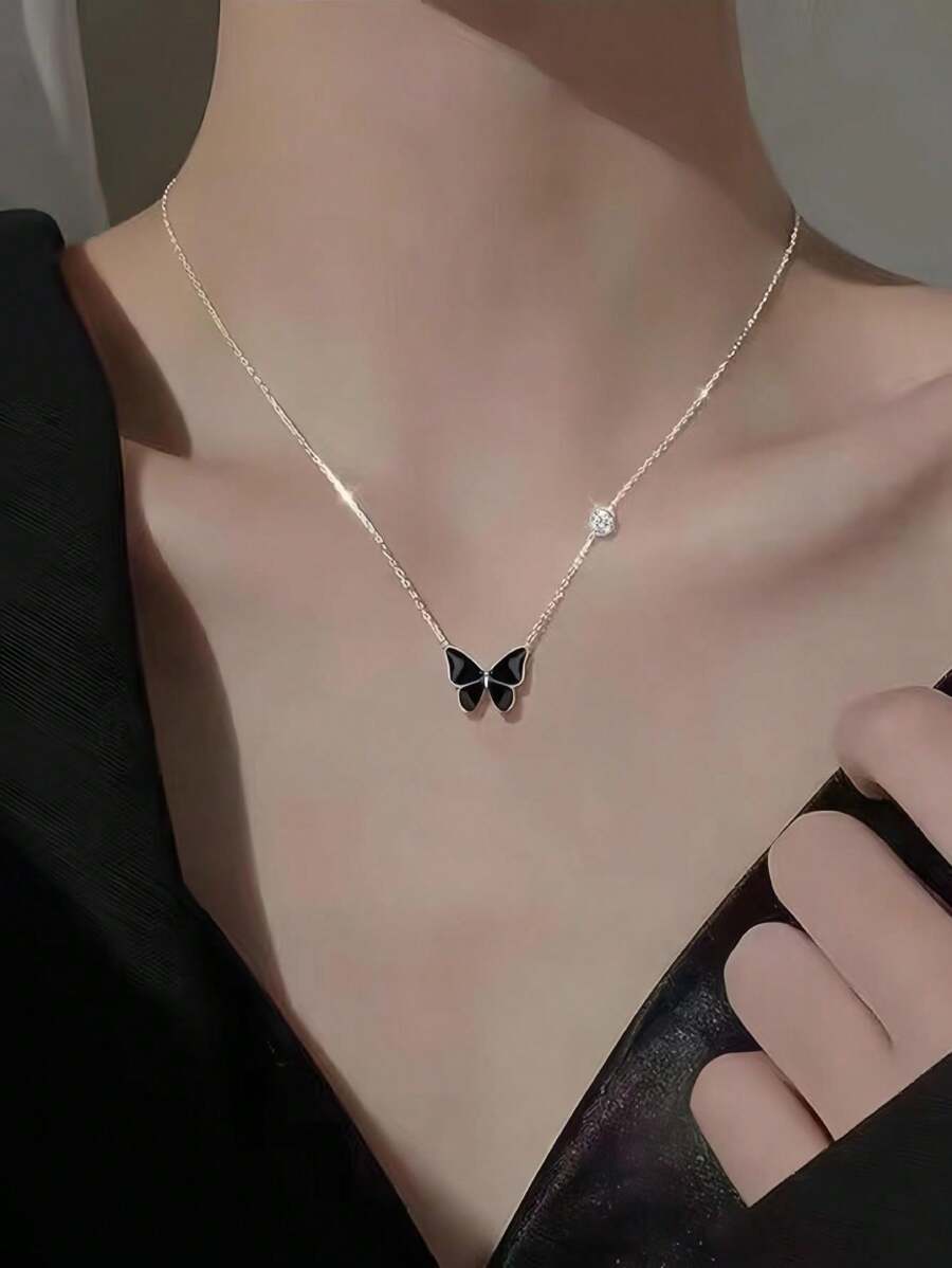 Stylish Color-Changing Butterf - Women Fashion Necklace incelemesi ve fiyatı