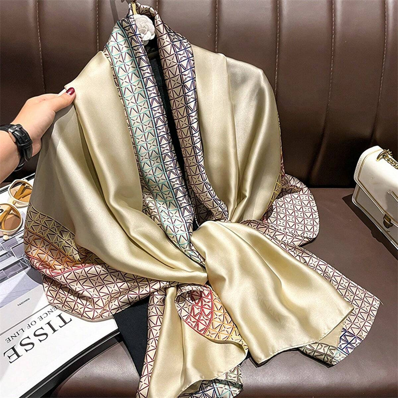 2024 Silk Scarves Women Luxury - Women'S Fashion Poncho incelemesi ve fiyatı
